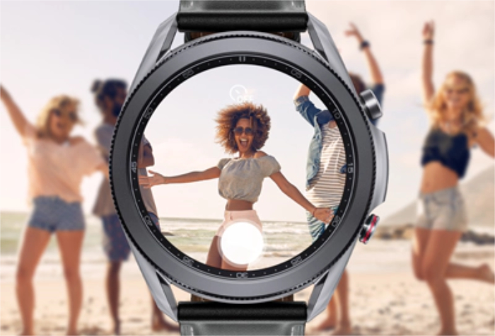 camera galaxy watch