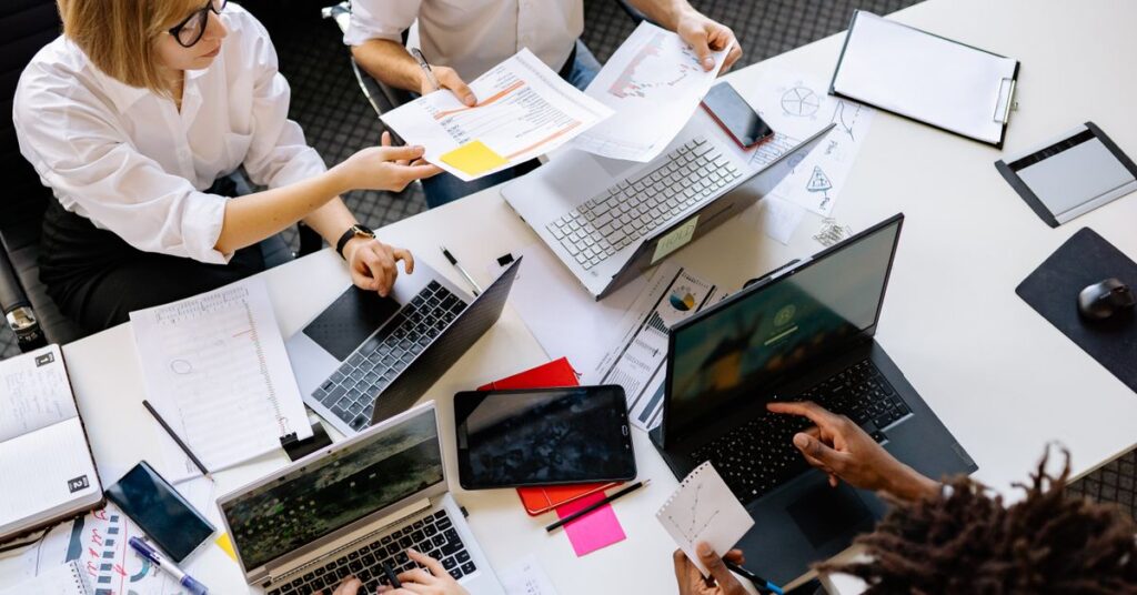 Password managers for small teams: Bitwarden vs 1Password vs Dashlane