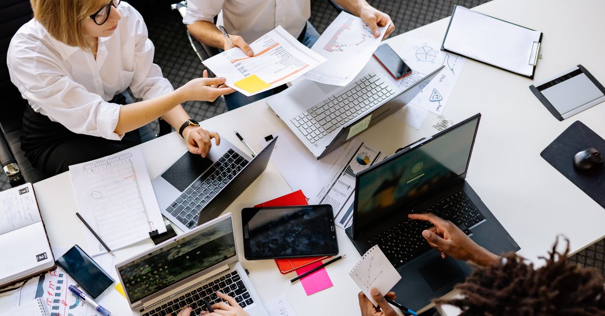 Password managers for small teams: Bitwarden vs 1Password vs Dashlane