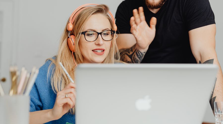 Time tracking apps for remote workers: which actually pays for itself